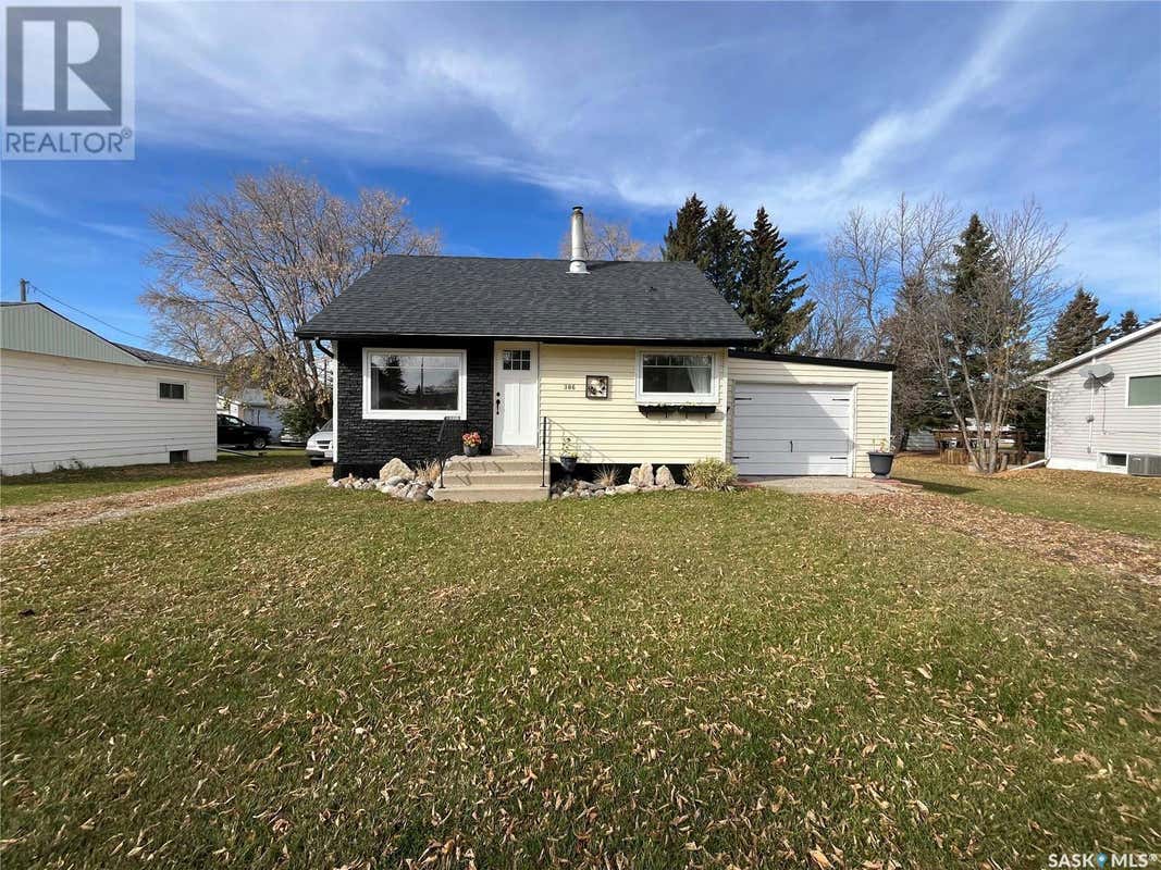 306 Carlton STREET, Rocanville, SK S0A3L0 House For Sale RE/MAX