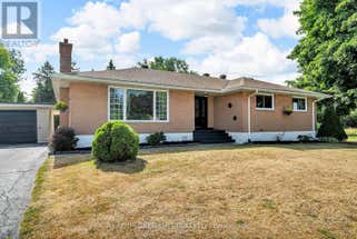 19 SUNSET DRIVE