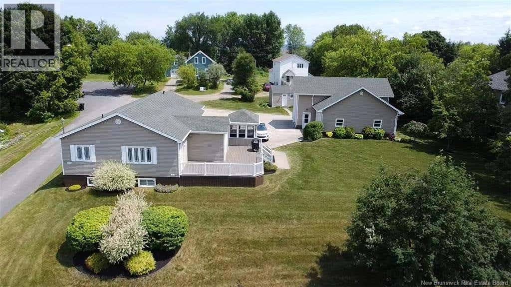 255 LYNCH LANE