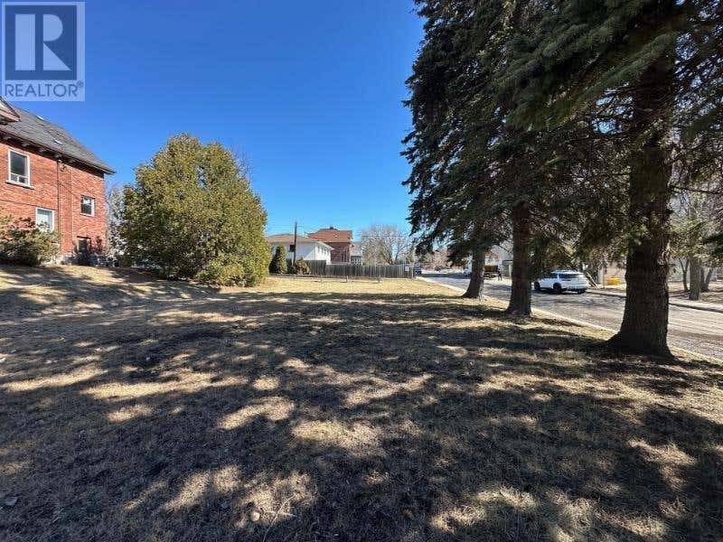 372 PT RED RIVER RD