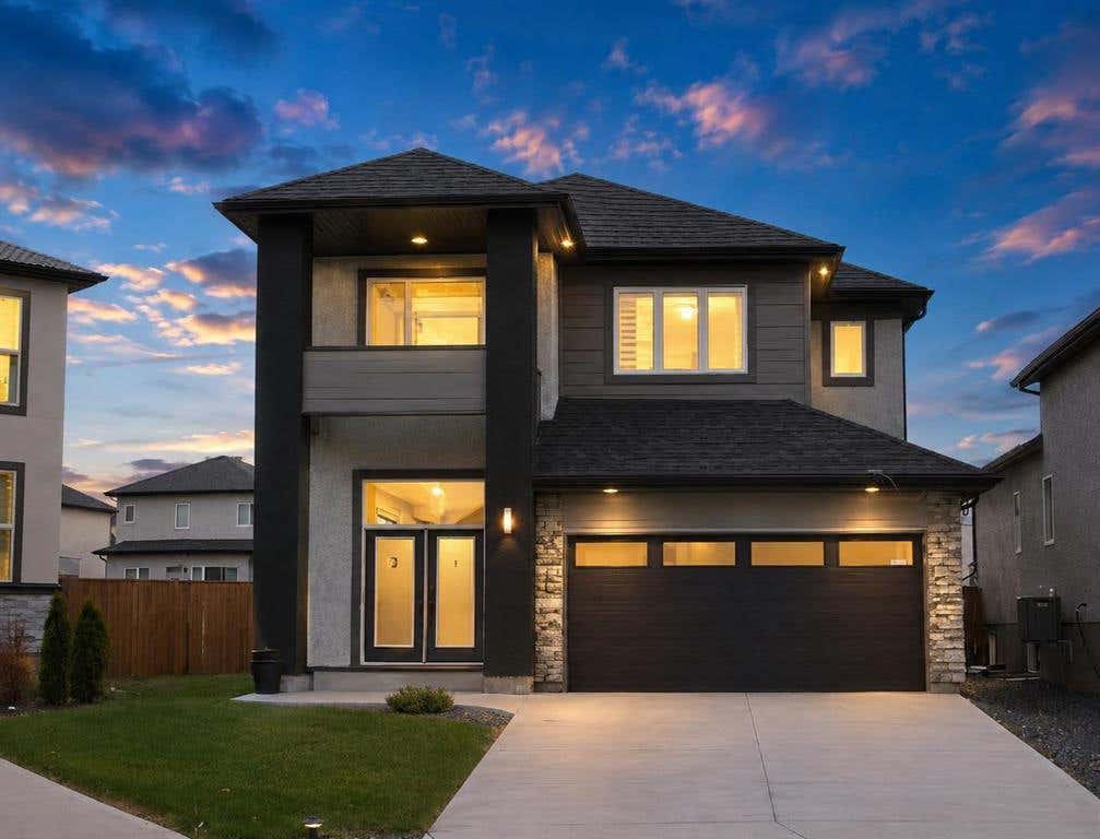 49 BAYCREST COURT