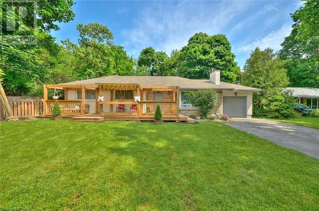 87 CANBORO Road, Fonthill, ON L0S1E0 House For Sale RE/MAX 40649824