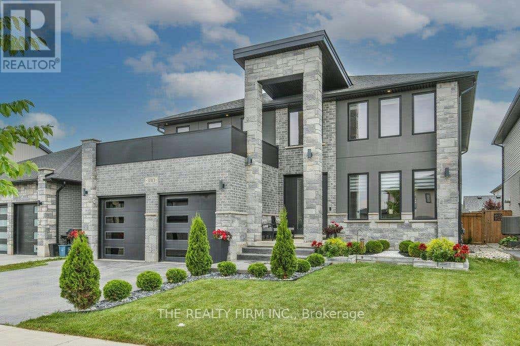 3313 MERSEA STREET, London, ON N6P0G2 House For Sale RE/MAX X9419177