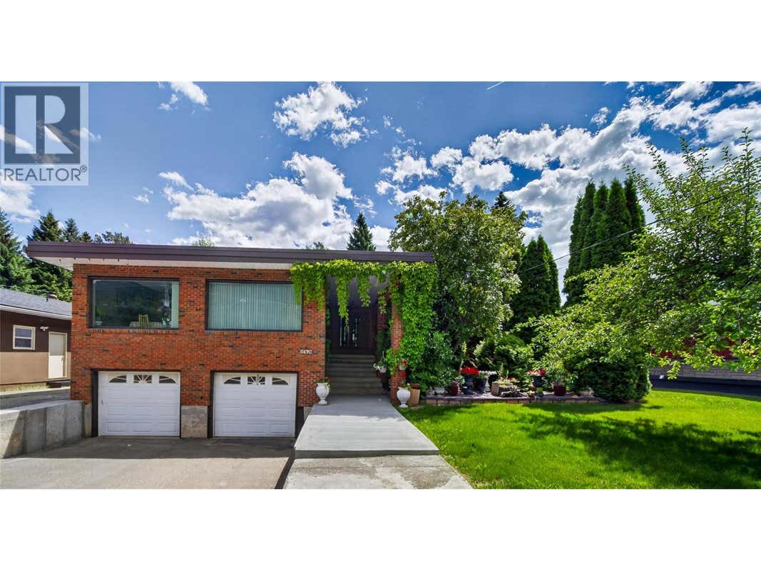 1698 MCKENZIE ROAD