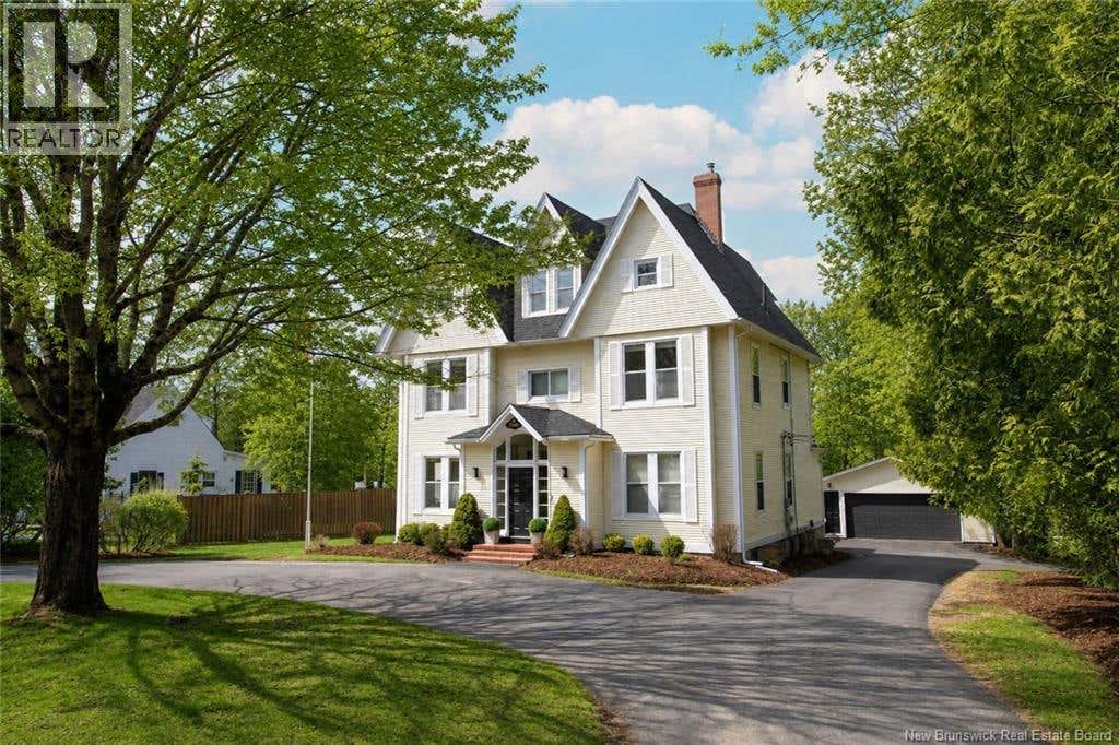 3161 ROTHESAY ROAD