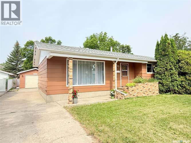 715 Brimacombe DRIVE