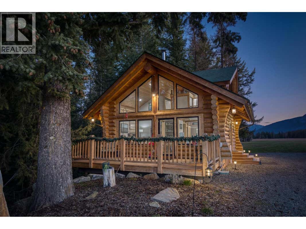 819 & 822 SINCLAIR ROAD