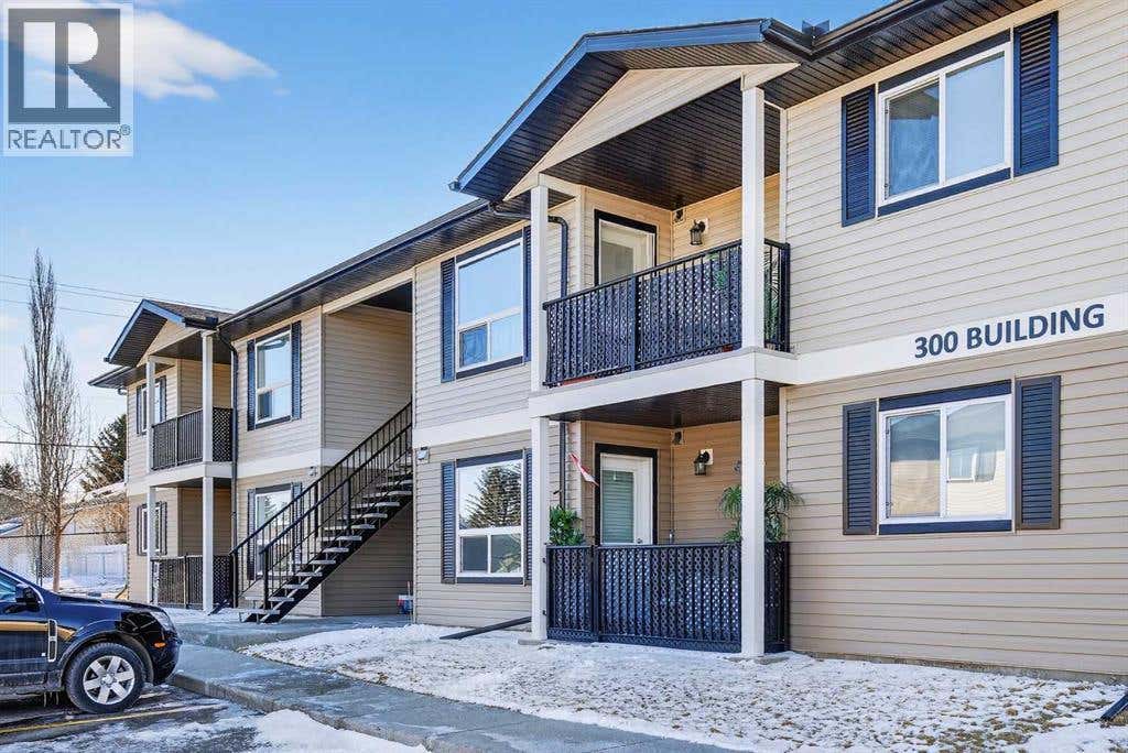 302, 8 BAYSIDE PLACE