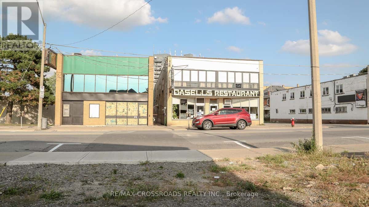 4880 VICTORIA AVENUE, Niagara Falls, ON L2E4C5 Commercial Real Estate