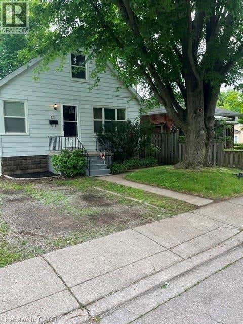 21 WEST STREET