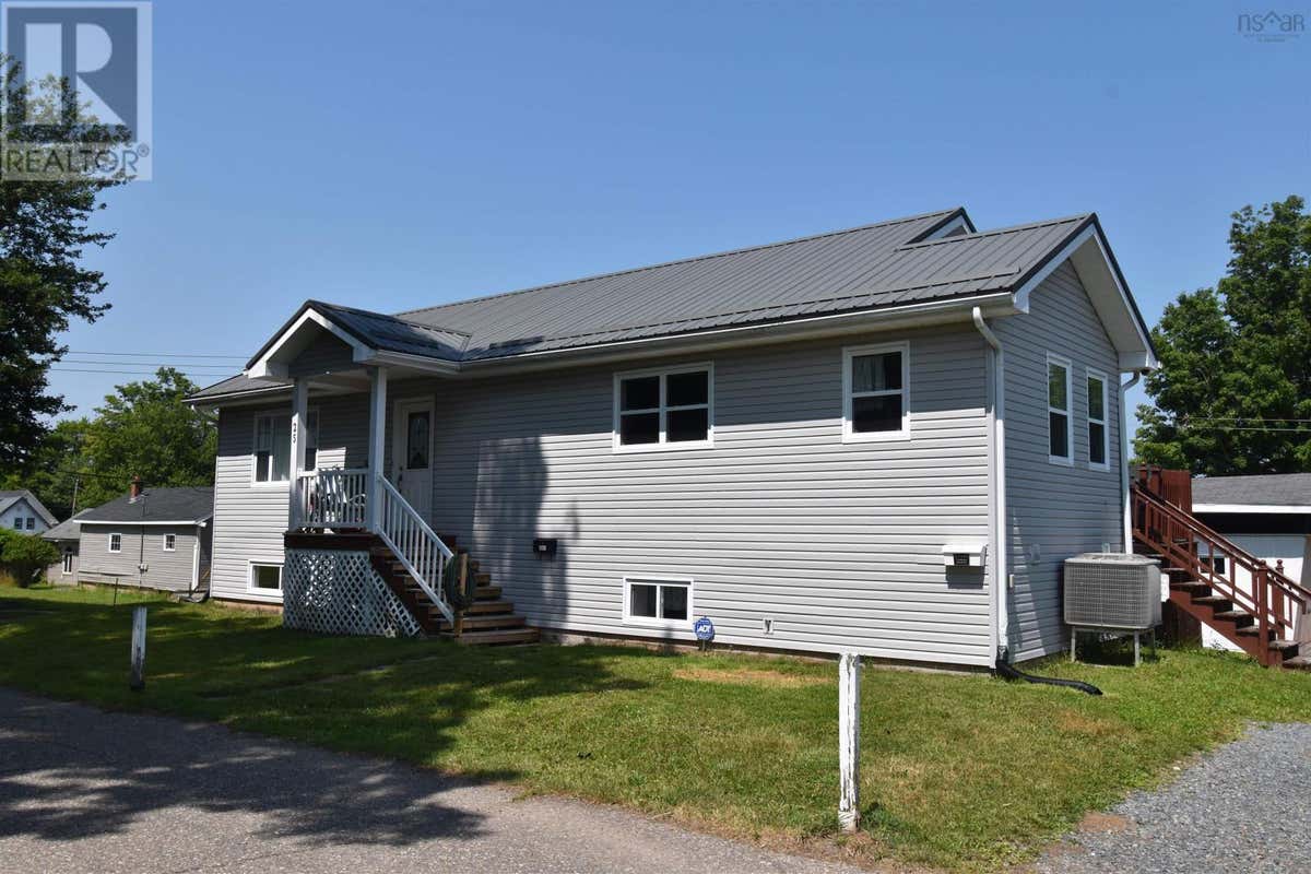 25 Cook St