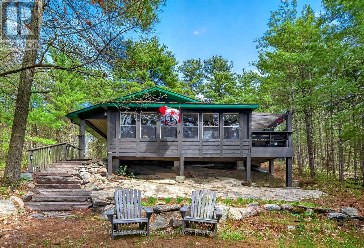 The Hill Lea Real Estate - Houses for Sale in The Hill Lea | REMAX