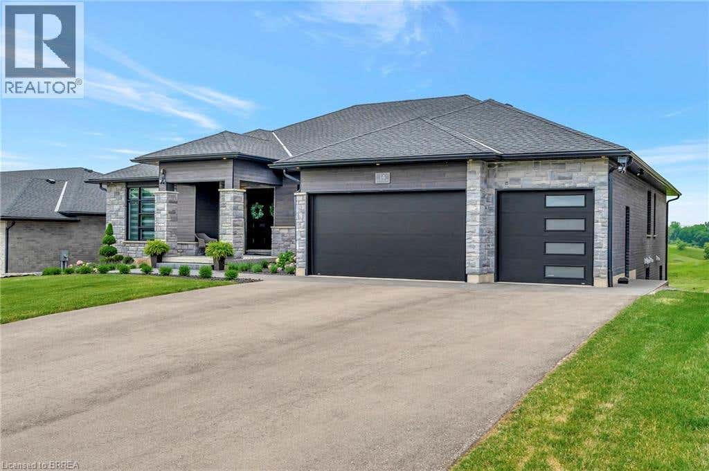14 HUDSON DRIVE