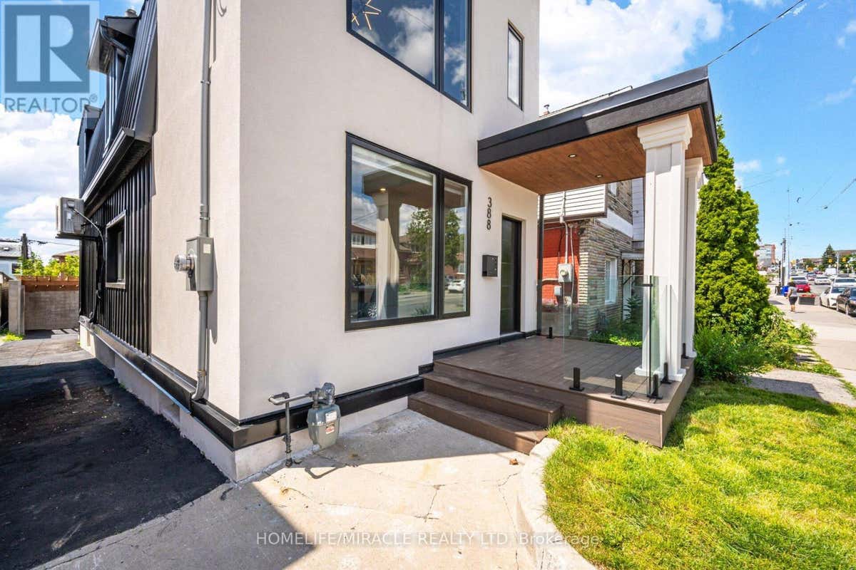 388 OAKWOOD AVENUE