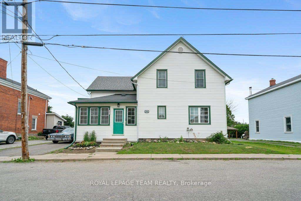 506 VICTORIA STREET