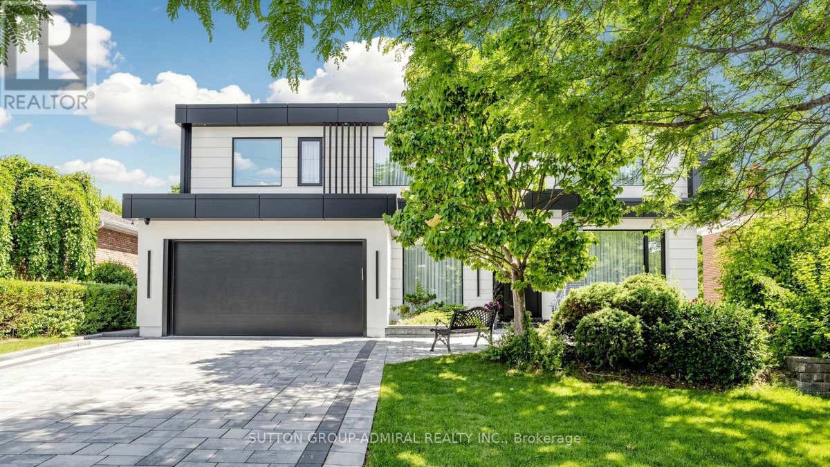 33 THORNY BRAE DRIVE