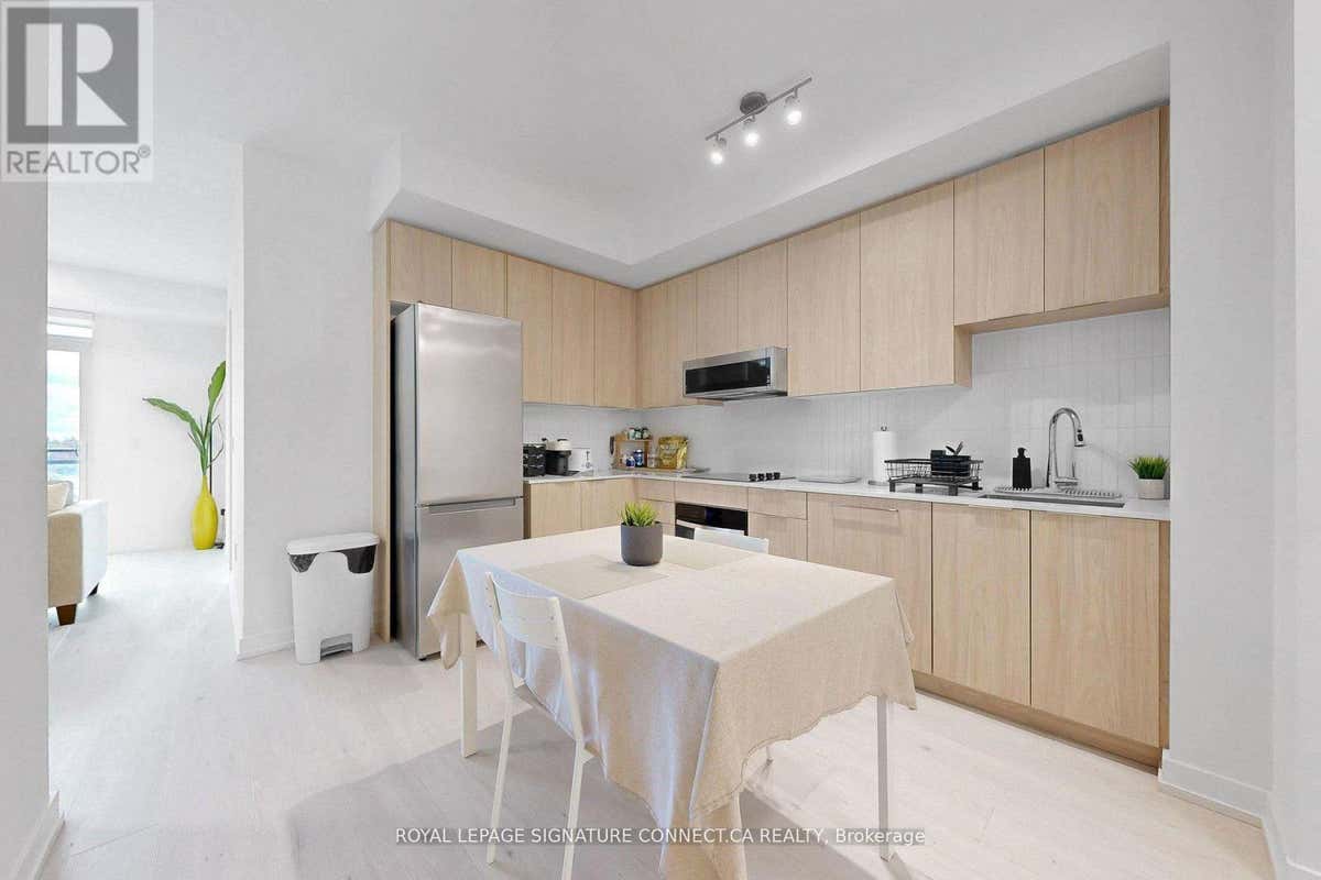 509 - 2501 SAW WHET BOULEVARD