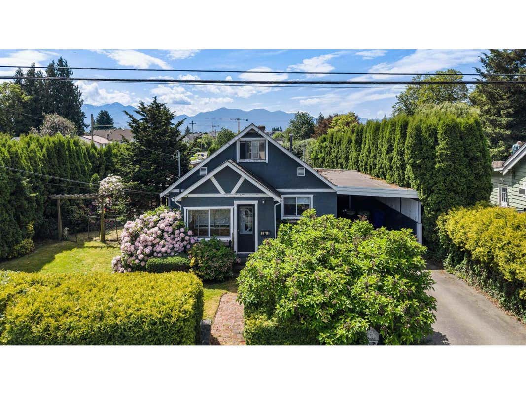 45748 LEWIS AVENUE, CHILLIWACK PROPER WEST