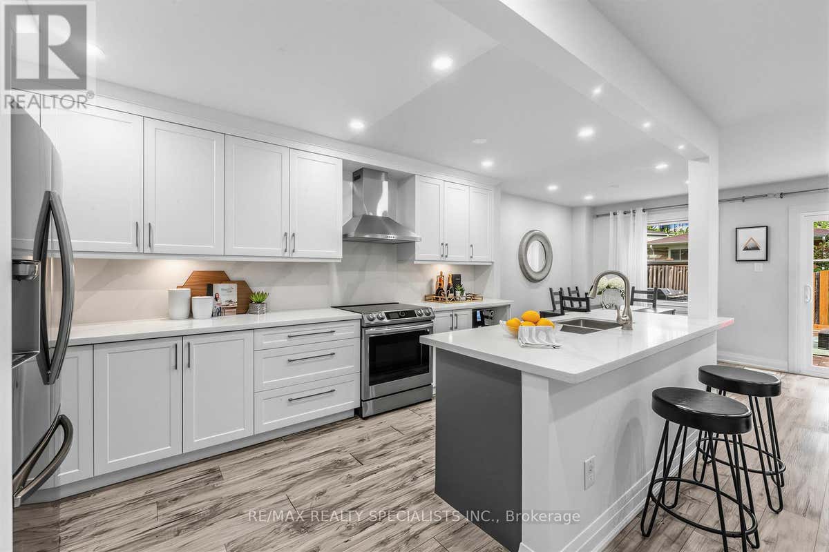 7 - 405 HYACINTHE BOULEVARD
