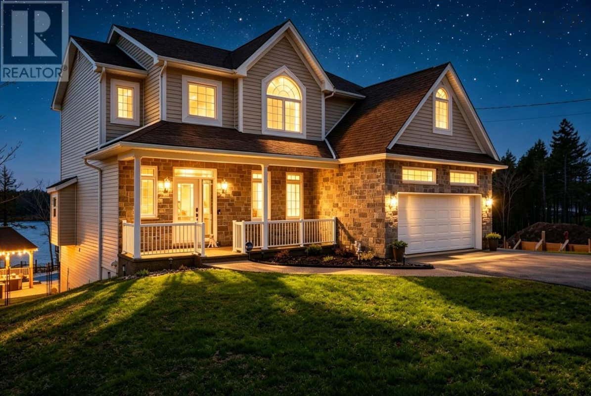 182 VOYAGEUR WAY