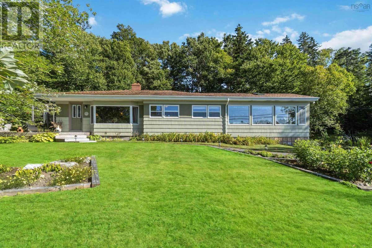 9669 Peggys Cove Road, Hackett's Cove, NS B3Z3L5 House For Sale RE