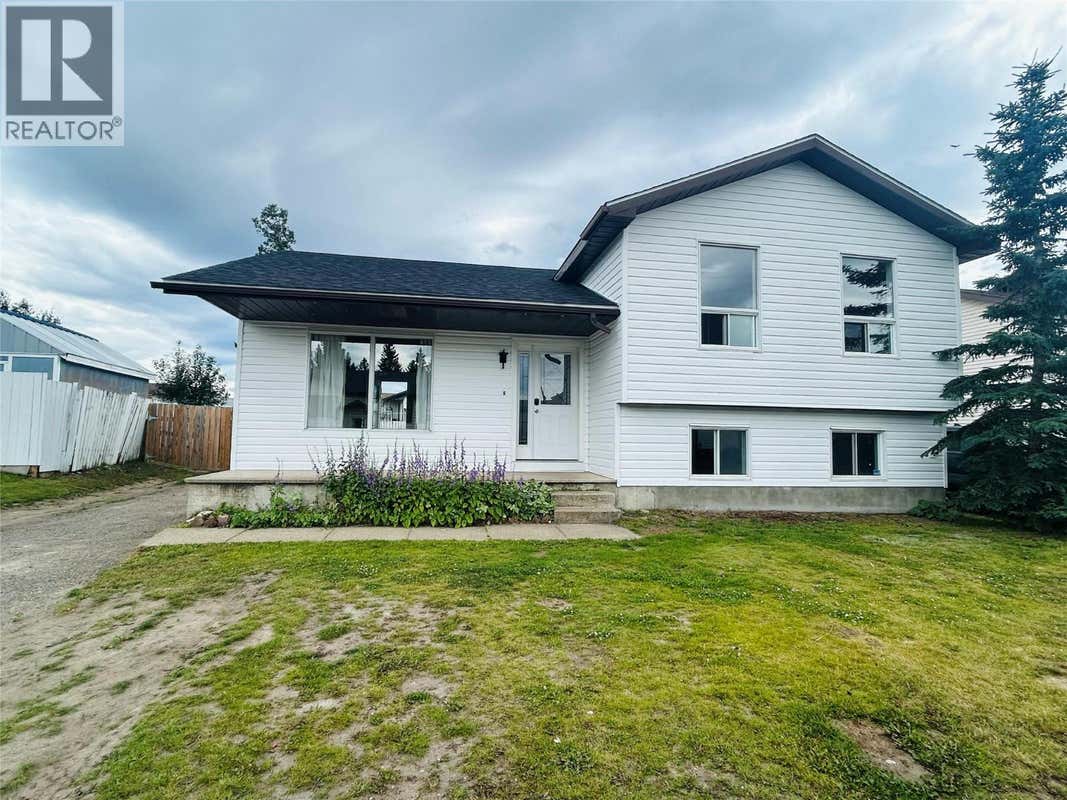 156 VALLEYVIEW CRESCENT