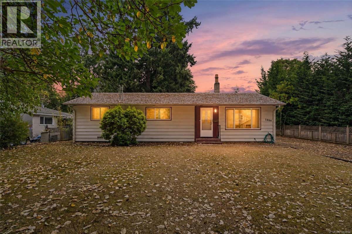 2986 GLEN LAKE RD