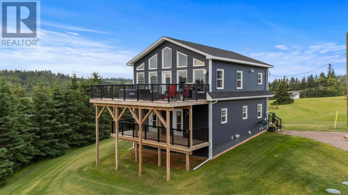 31 HILLTOP COURT