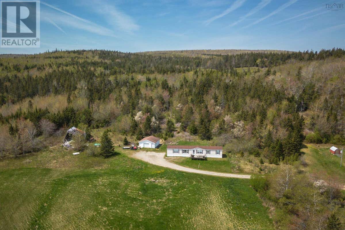 1576 WEST LAKE AINSLIE ROAD