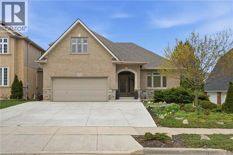 256 HIGHLAND Road W