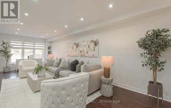 27 BELLHAVEN CRESCENT