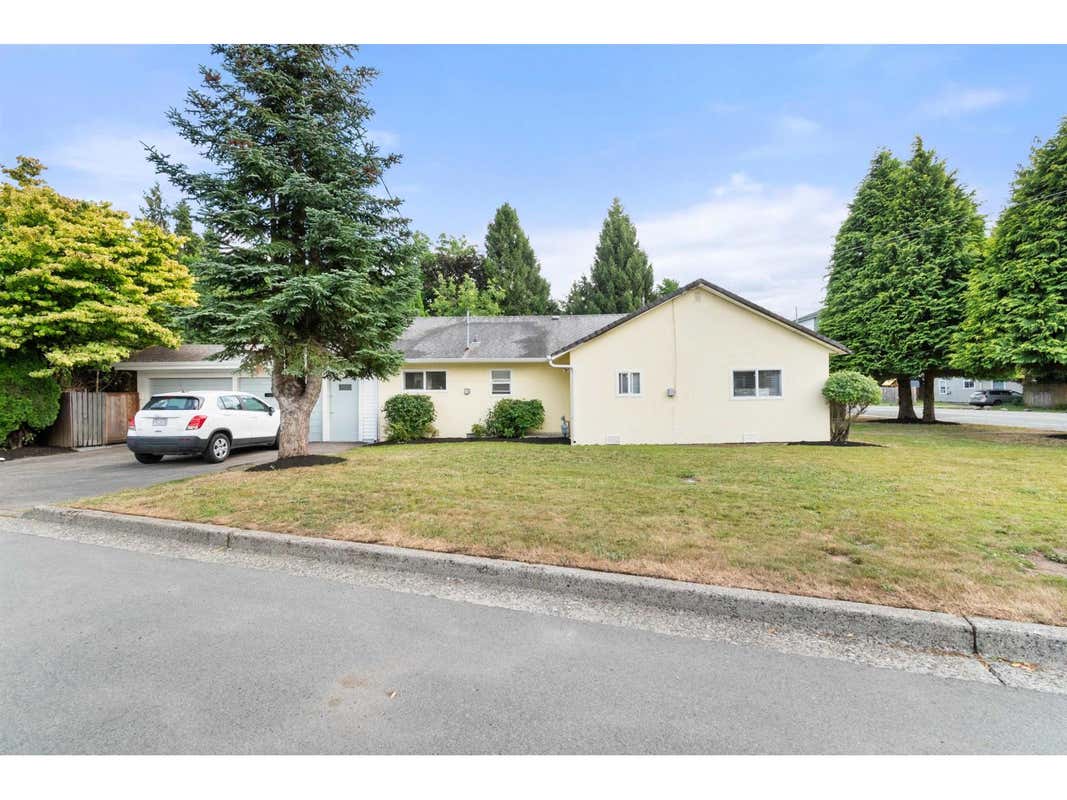 9570 VICTOR STREET, CHILLIWACK PROPER EAST