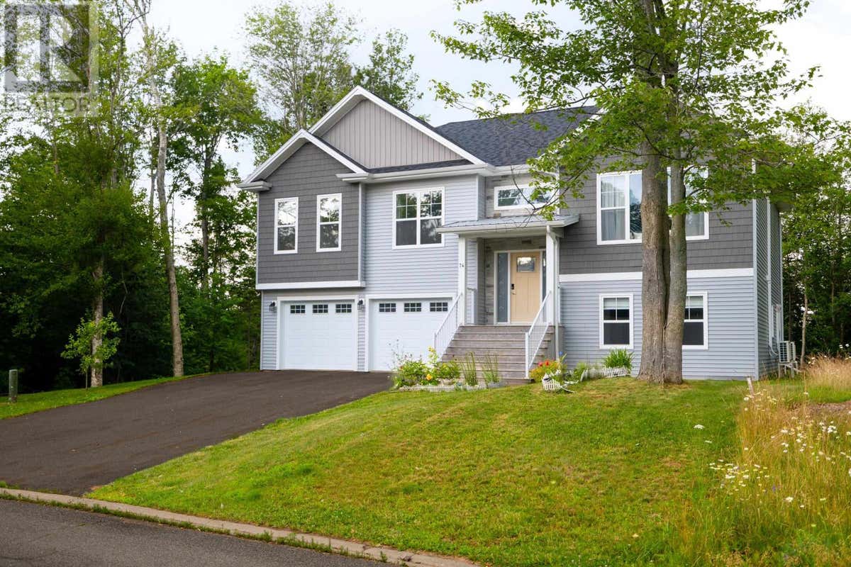 74 ENGLAND CIRCLE