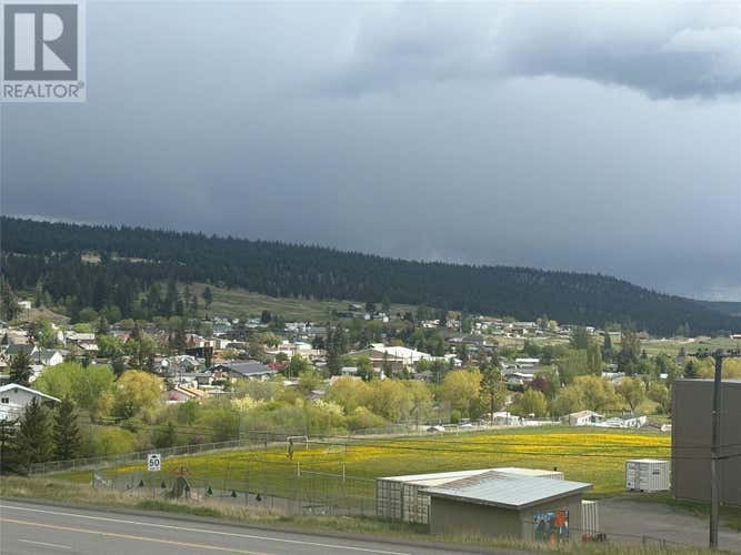 1120 Cariboo Highway