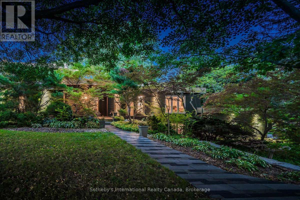 348 BROWNING PLACE, Waterloo, ON N2L2W3 House For Sale | RE/MAX | X12399870