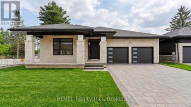 23 ACCURSI CRESCENT