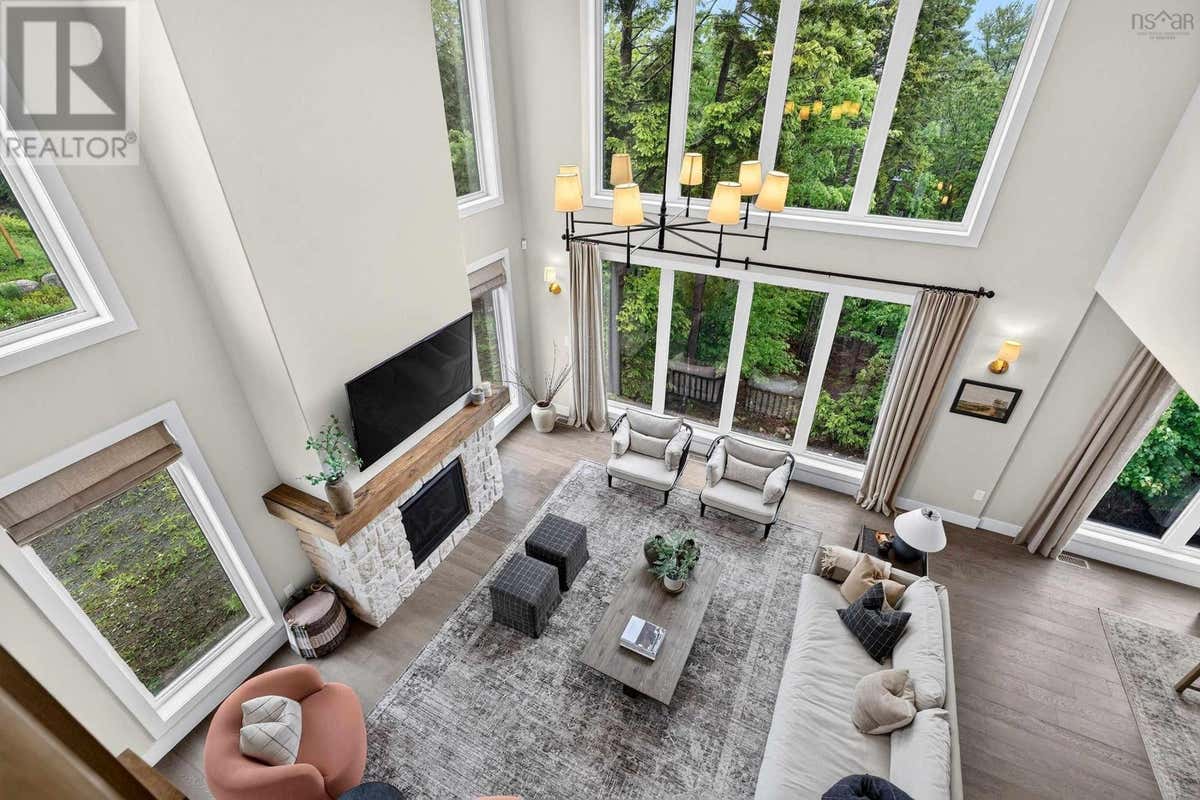 53 HEARTHWOOD CRESCENT