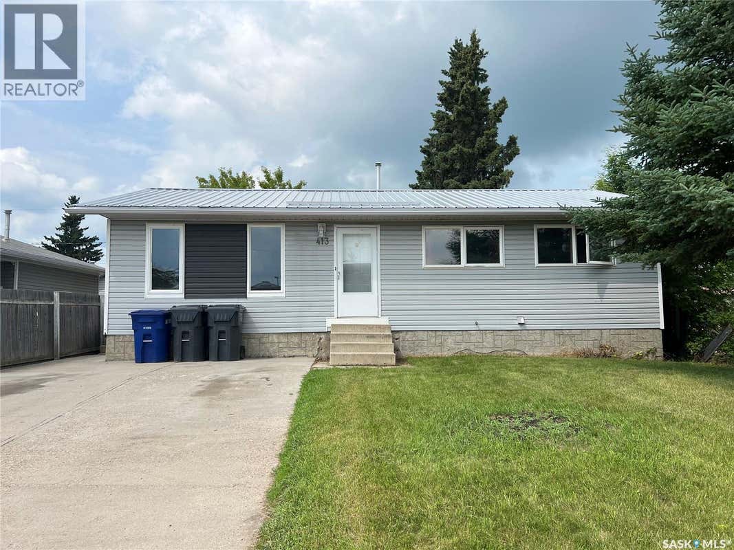 413 5TH STREET W