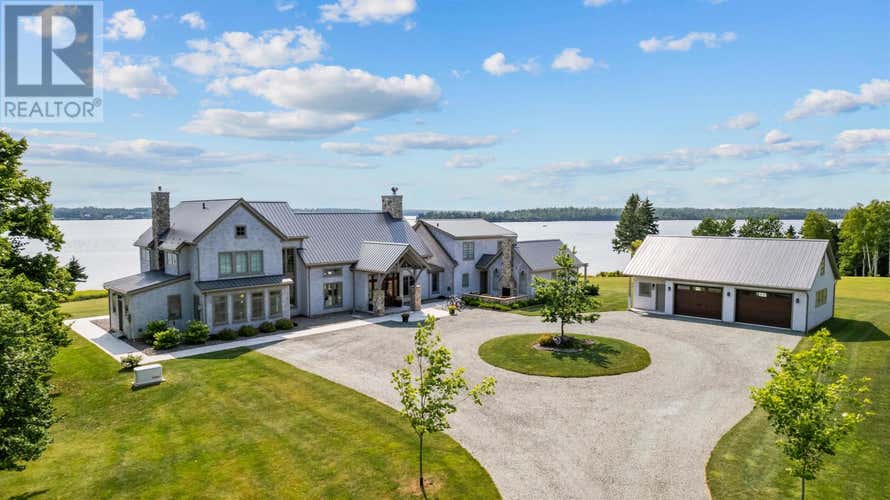 65 Parker's Point Lane, at 3 East Royalty Rd