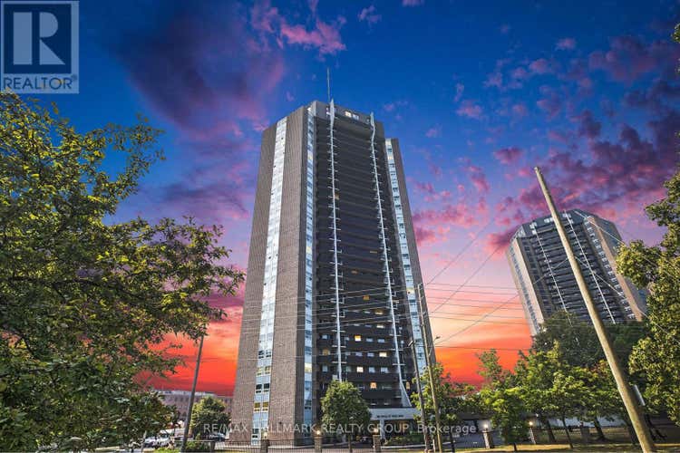 PH 7 - 1380 PRINCE OF WALES DRIVE