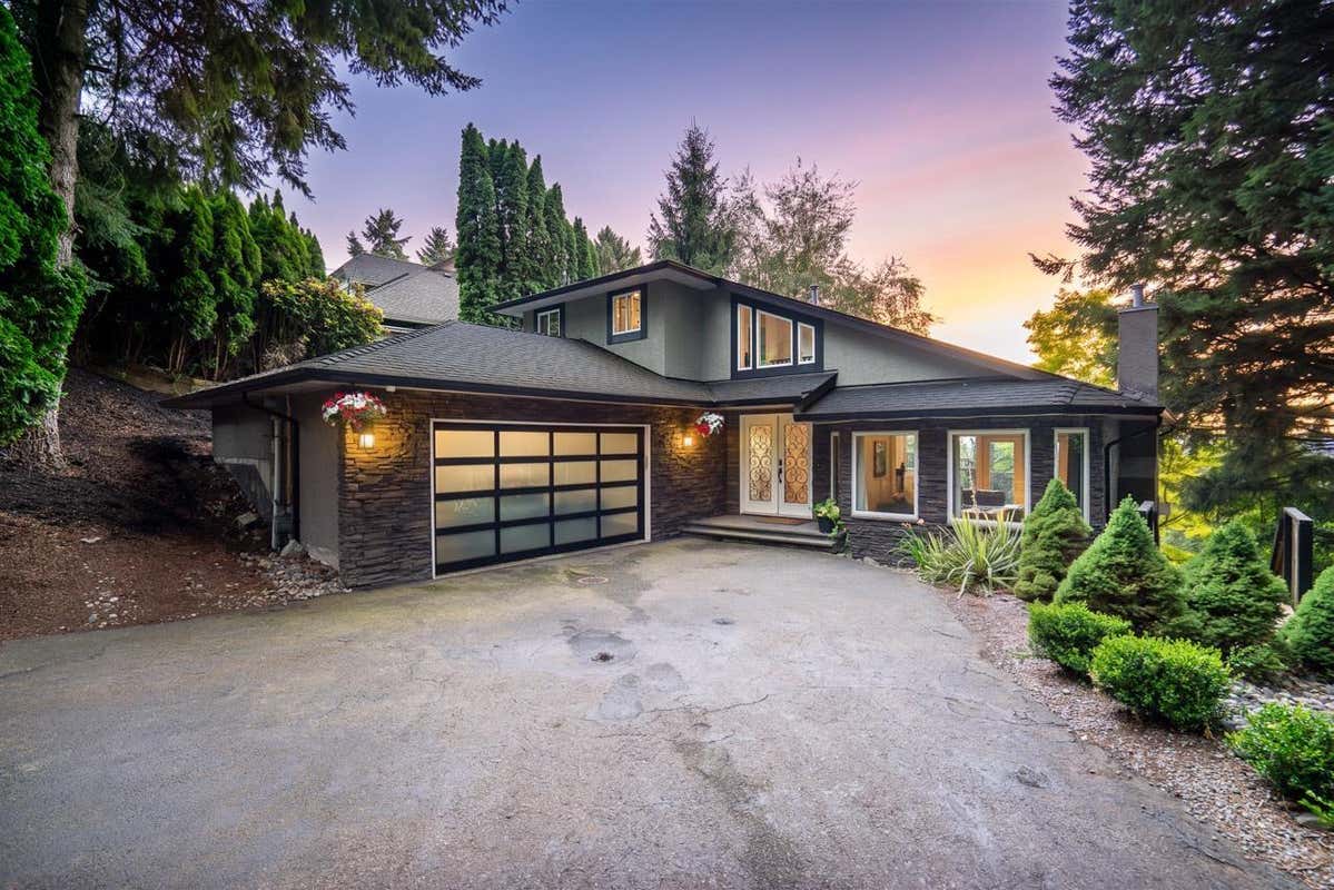 2724 ST. MORITZ WAY