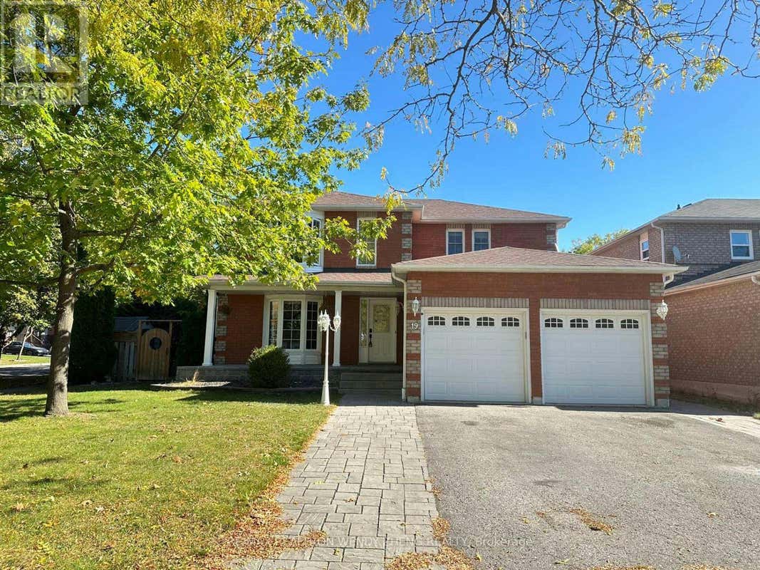 19 WILLIAM DAVIDSON STREET, Whitby (Rolling Acres), ON L1R2J2 Home For