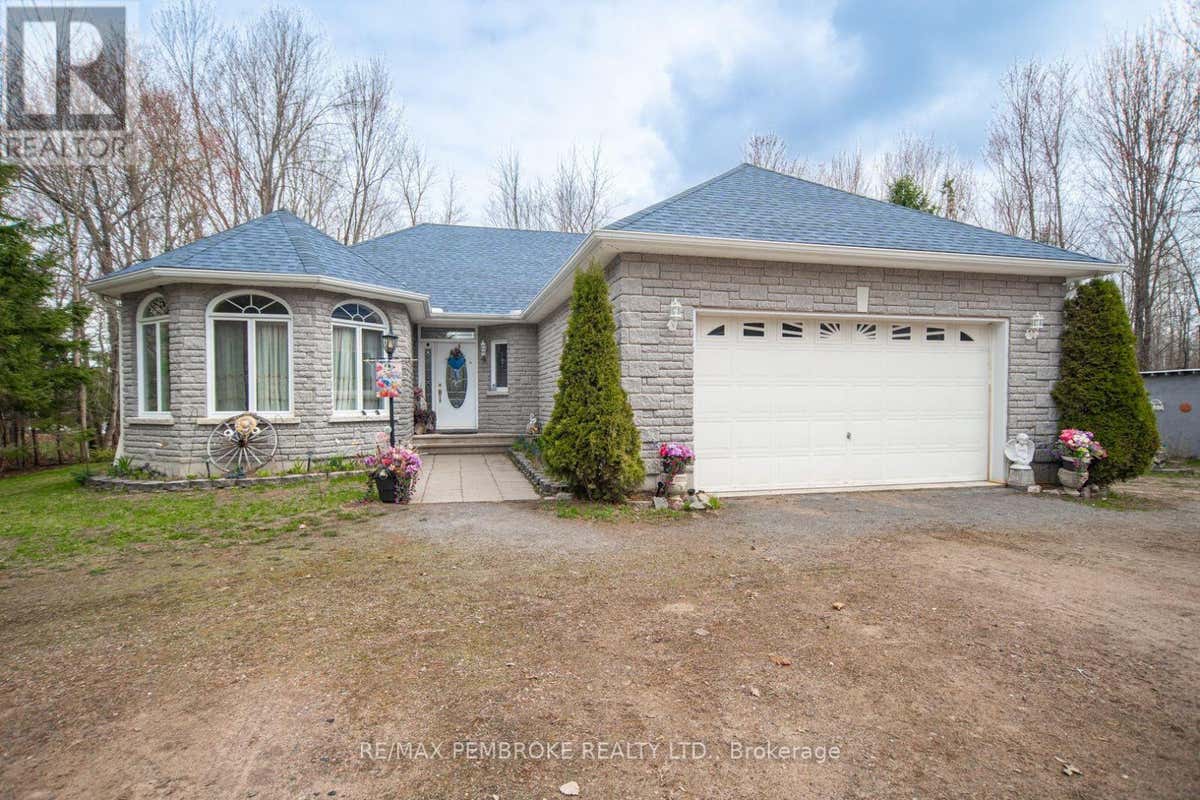1692 BLACK BAY ROAD