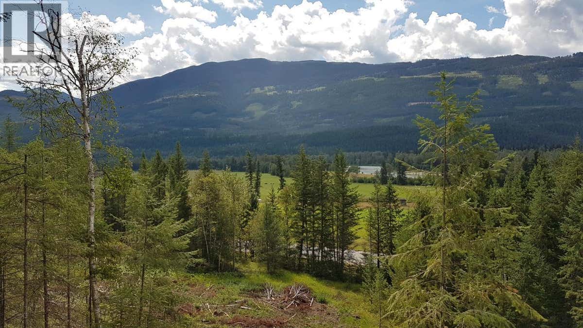 1525 YELLOWHEAD HIGHWAY