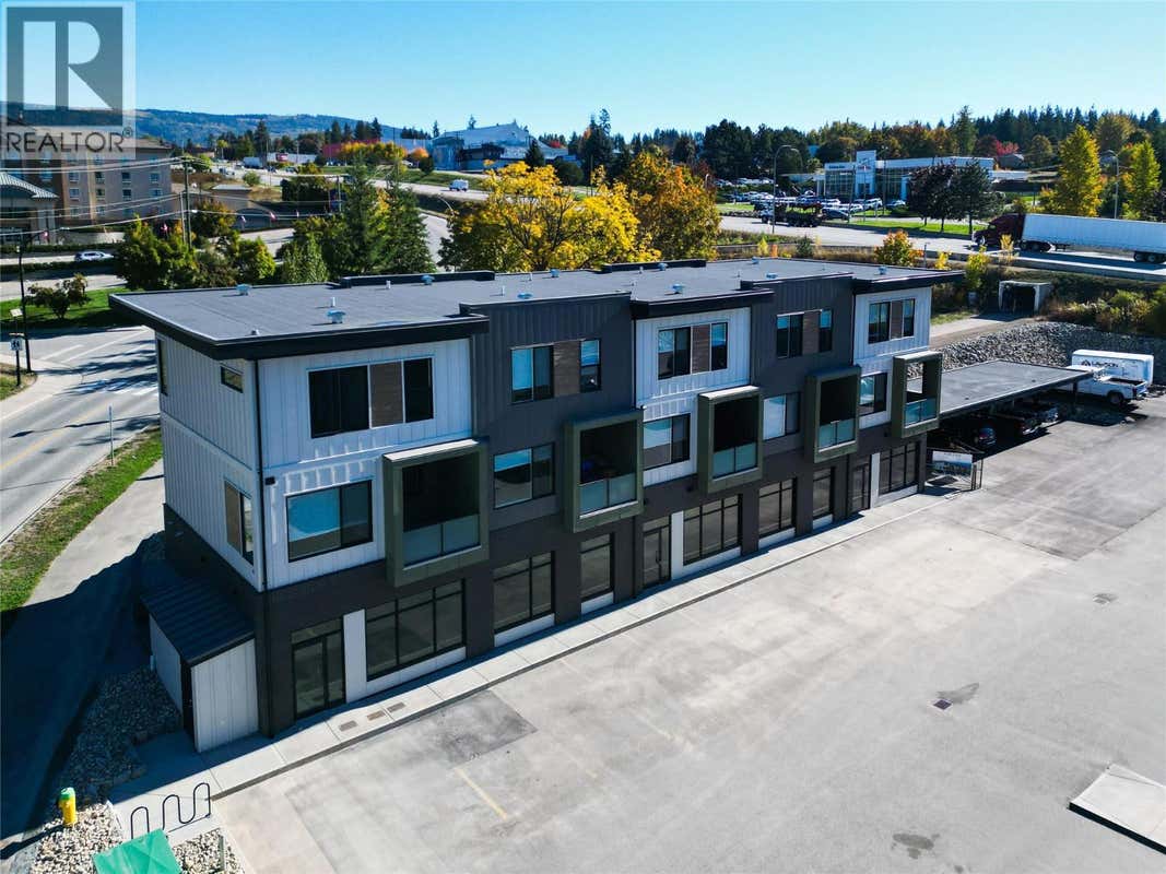 2110 11 AVENUE NE UNIT# B102