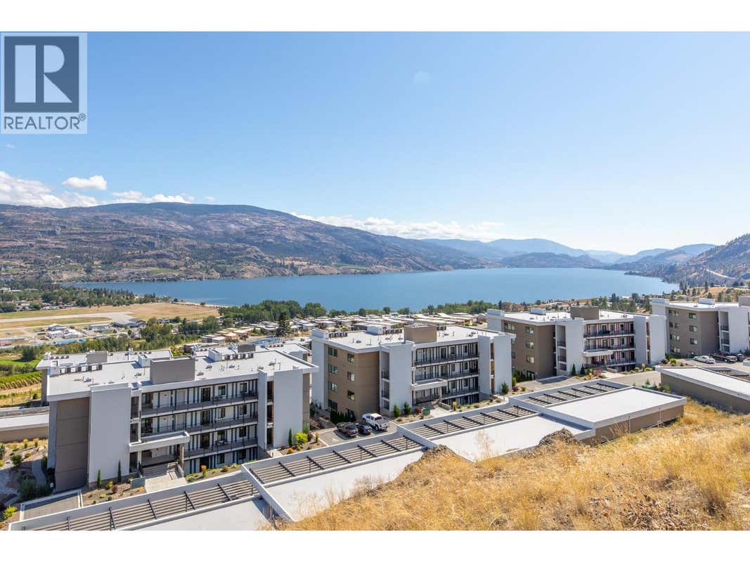 700 VISTA PARK UNIT# 712