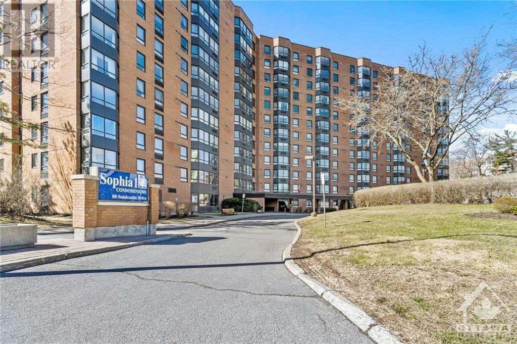 80 SANDCASTLE DRIVE UNIT411, Ottawa, ON K2H9E7 Home For Rent RE/MAX