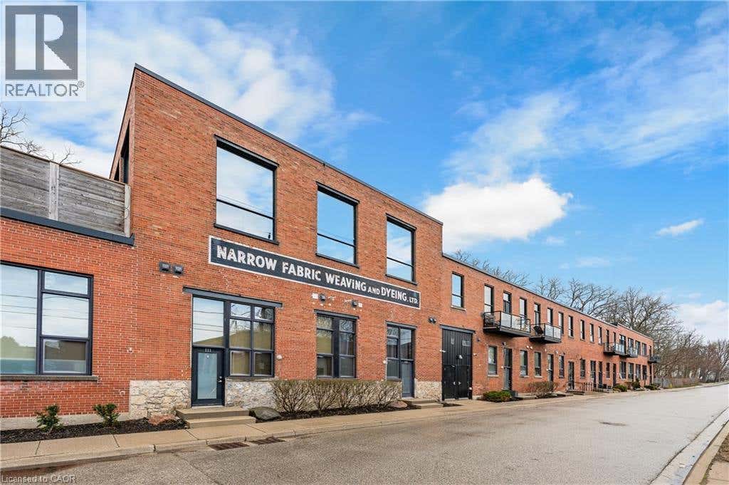 85 SPRUCE STREET UNIT# 212