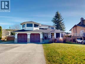 3396 CARIBOO AVE