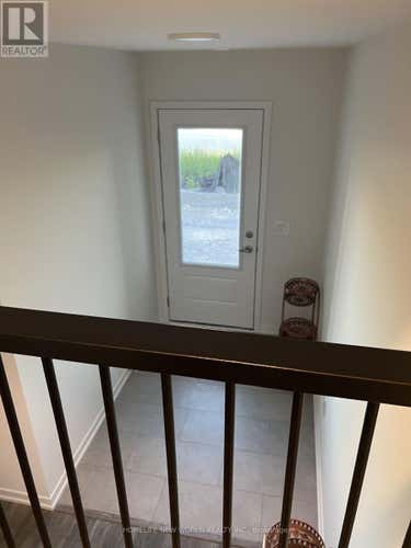 MAIN RM - 1464 19TH AVENUE